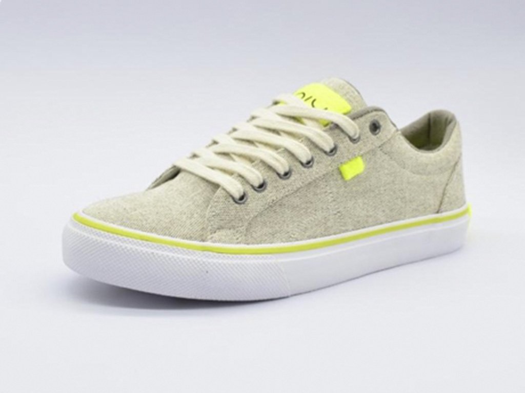 Zapatilla de lona ecológica con diseño moderno - Calzado sustentable para el día a día deportivo
